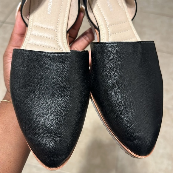 Adrienne Vittadini Latka Flats ✨ - Picture 4 of 11